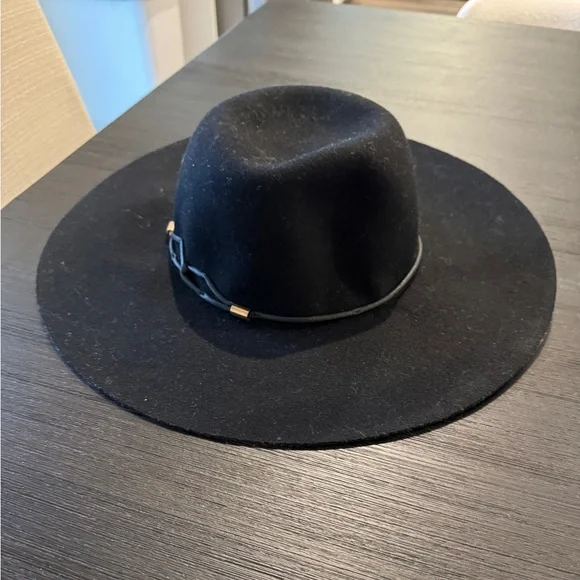 Tart | Accessories | Wool Hat | Poshmark display picture 2